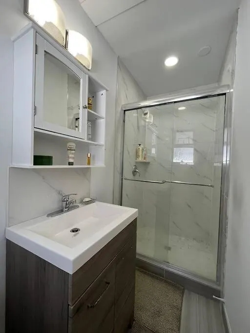 Apartment Two Bedrooms Marpole Vancouver